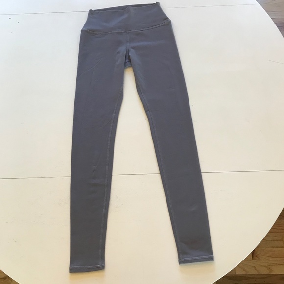 ALO HIGH-WAIST AIRBRUSH LEGGING - Picture 4 of 9